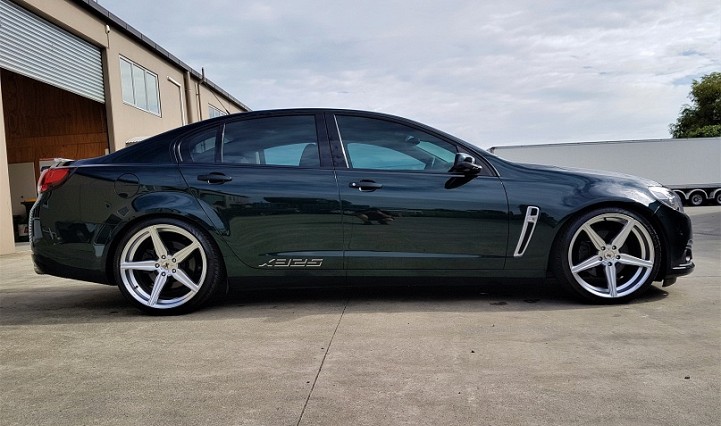 Holden Calais V VF X325KW 2014