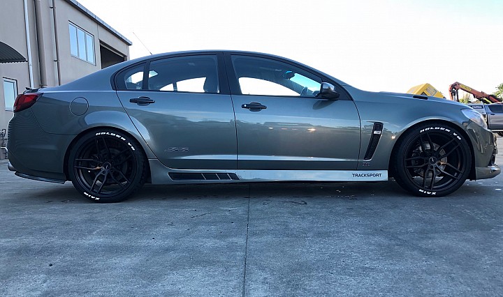Holden Commodore VF SSV Walkinshaw X370KW 2013